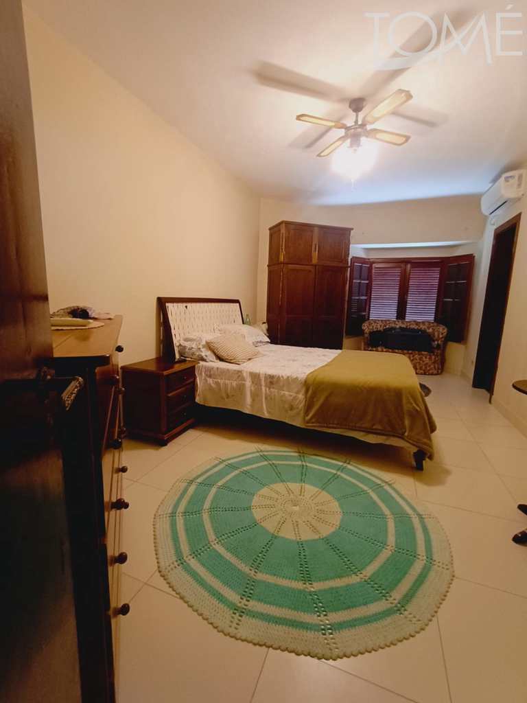 Casa de Condomínio em Bertioga, no bairro Maitinga