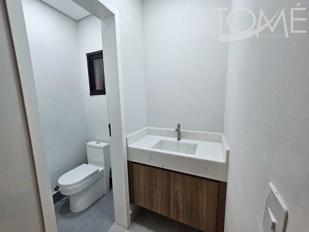 Casa em Bertioga, no bairro Centro