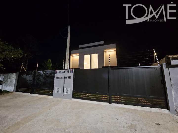 Casa em Bertioga, no bairro Centro