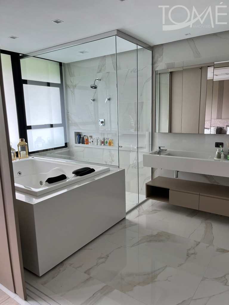 Casa em Bertioga, no bairro Riviera
