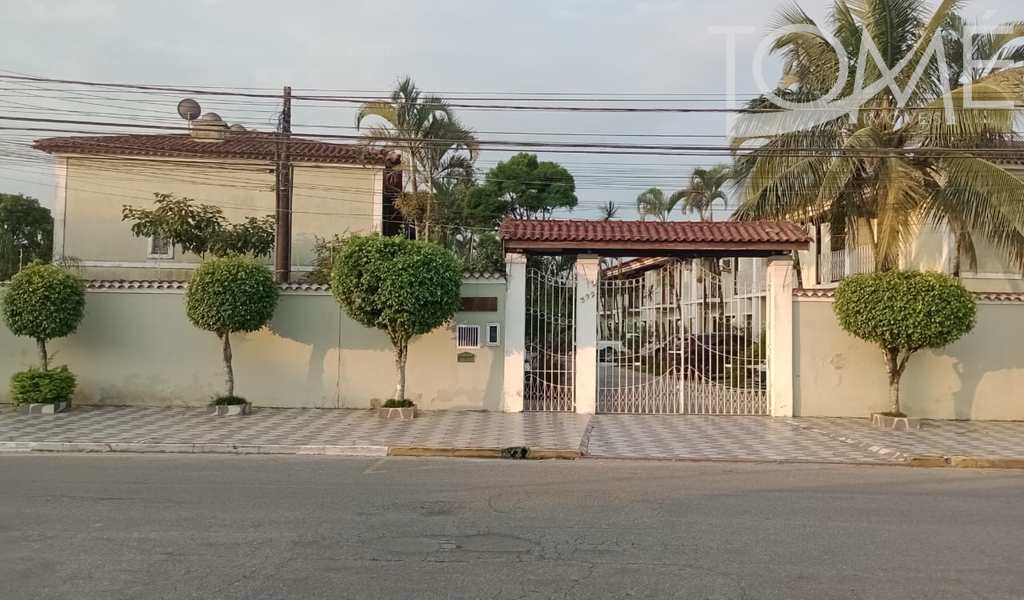 Casa de Vila em Bertioga, bairro Centro