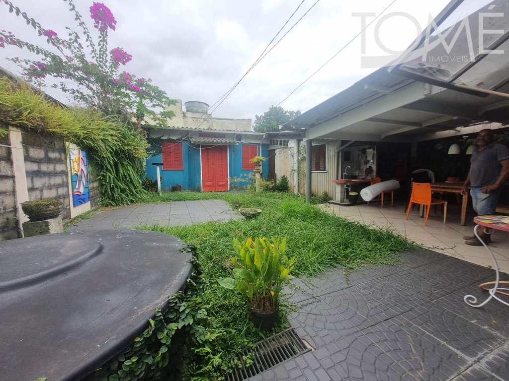 Casa em Bertioga, no bairro Centro