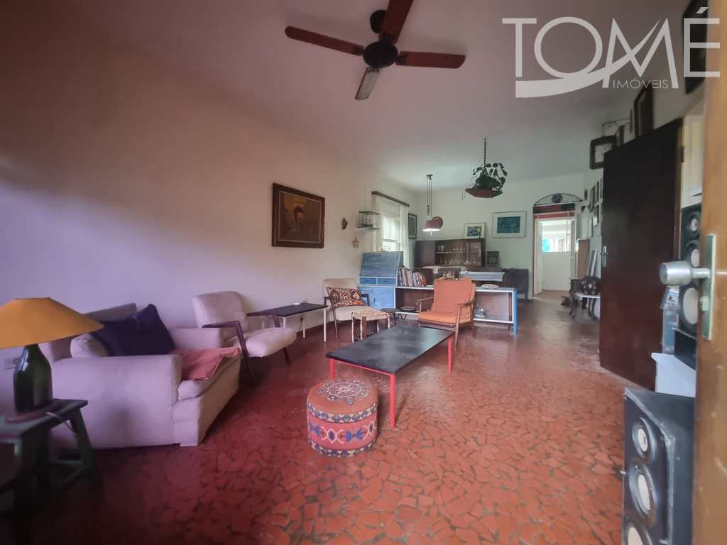Casa em Bertioga, no bairro Centro