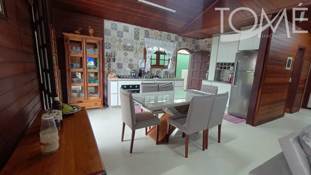 Casa em Bertioga, no bairro Indaiá