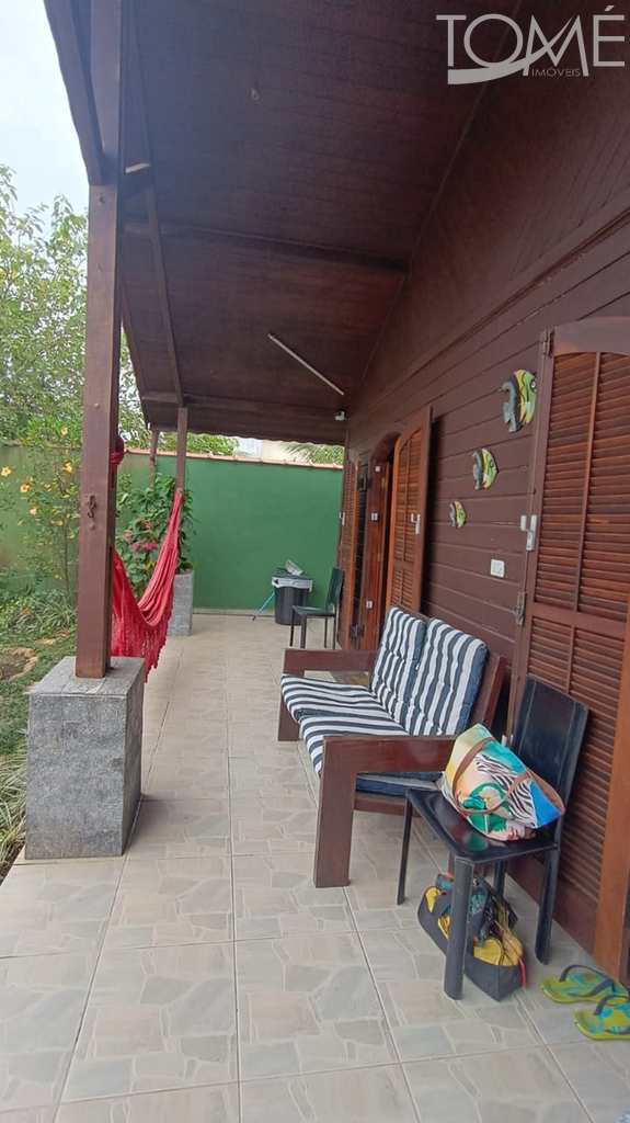 Casa em Bertioga, no bairro Indaiá