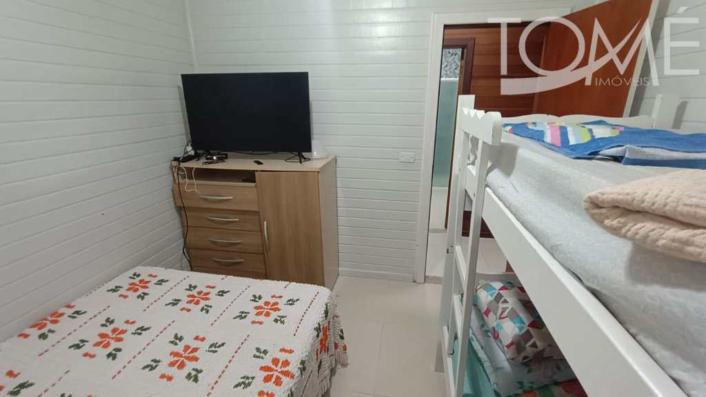Casa em Bertioga, no bairro Indaiá