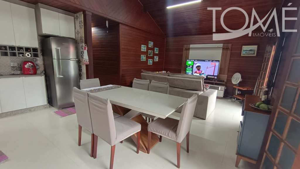 Casa em Bertioga, no bairro Indaiá