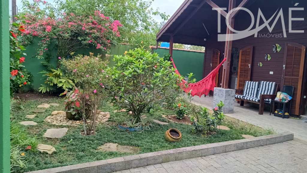 Casa em Bertioga, no bairro Indaiá
