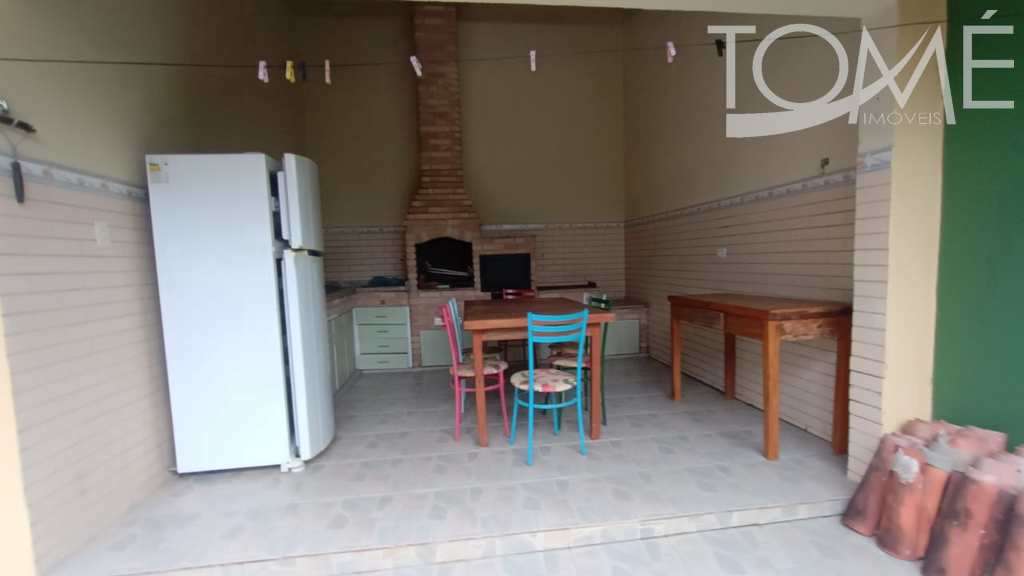 Casa em Bertioga, no bairro Indaiá