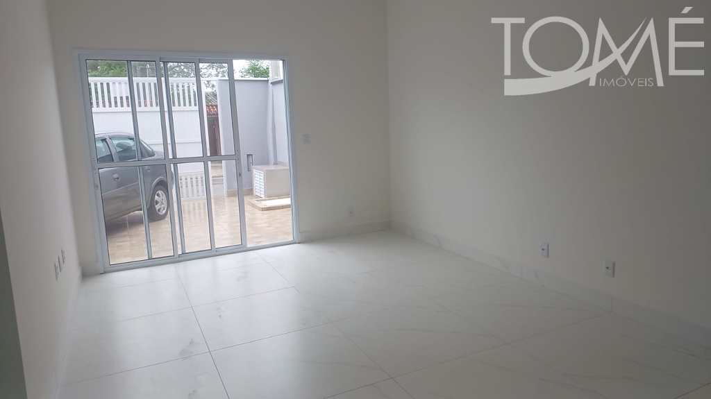 Casa em Bertioga, no bairro Maitinga