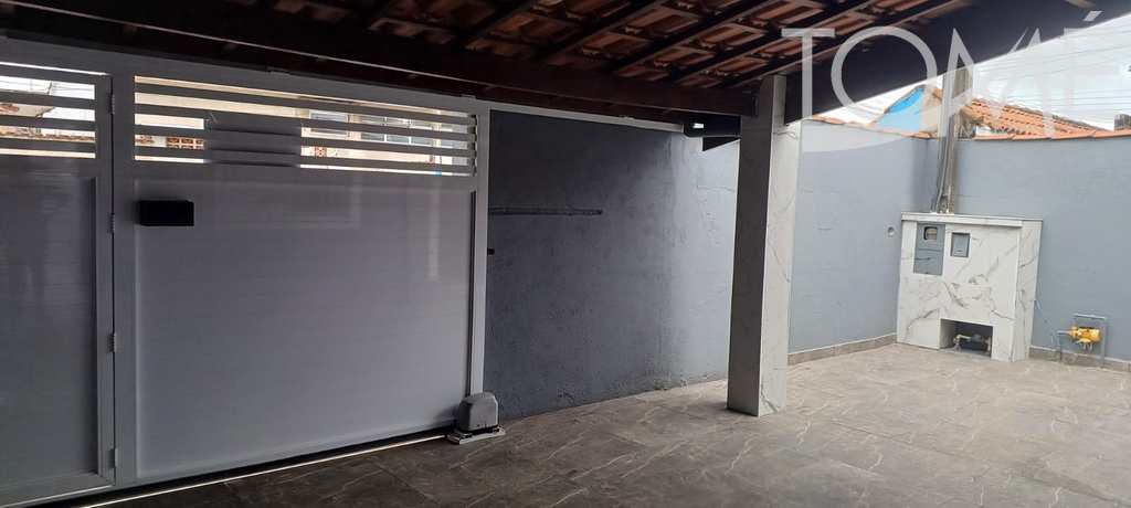 Casa em Bertioga, no bairro Centro