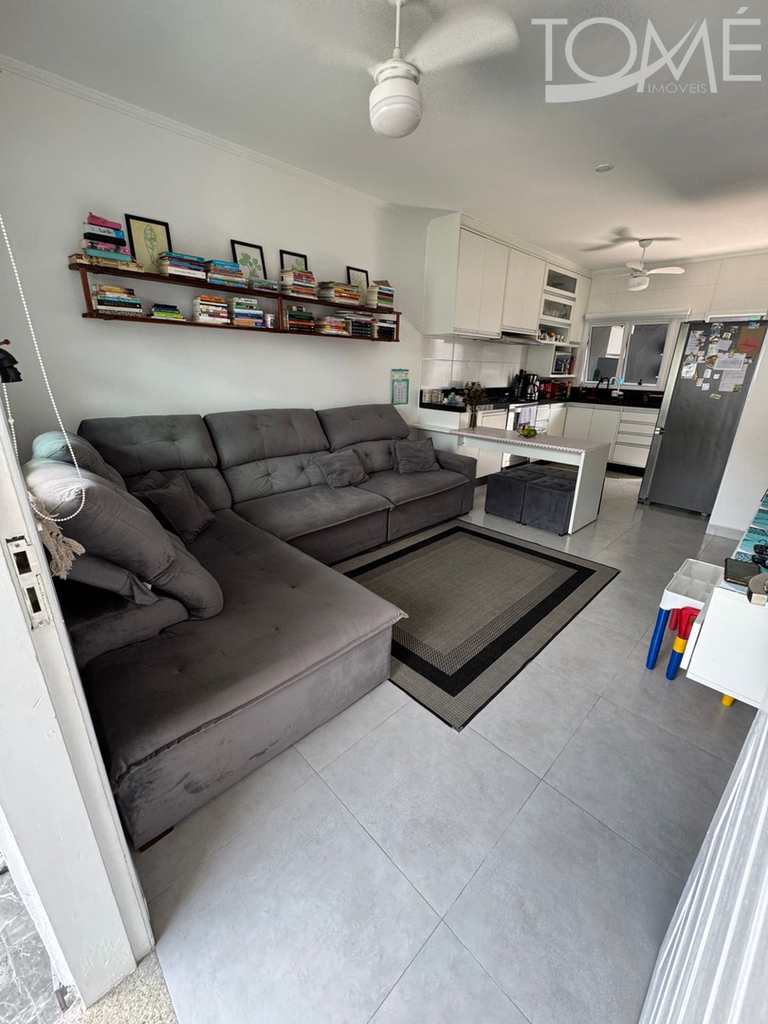 Casa em Bertioga, no bairro Centro