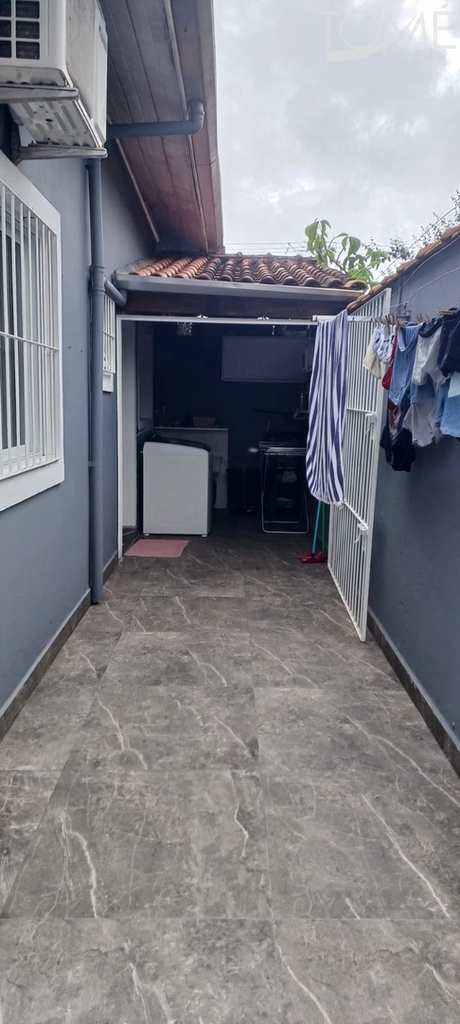 Casa em Bertioga, no bairro Centro