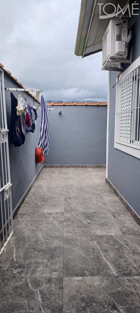 Casa em Bertioga, no bairro Centro