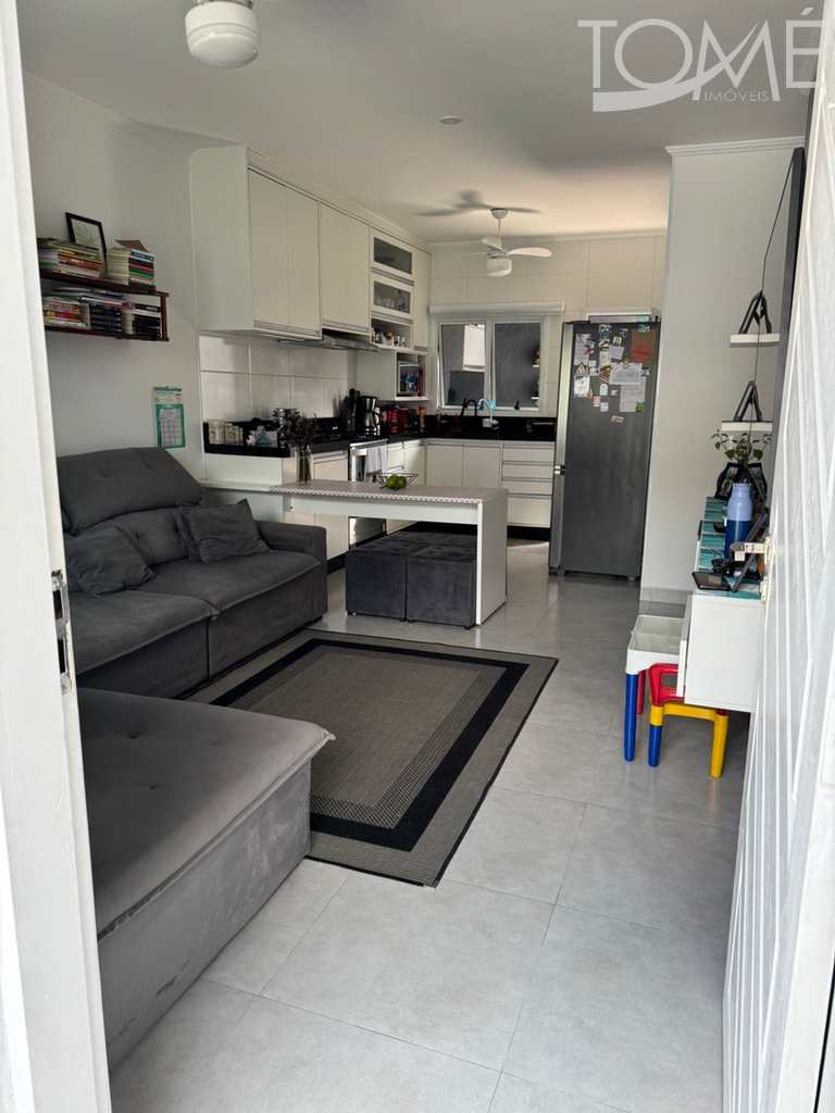 Casa em Bertioga, no bairro Centro