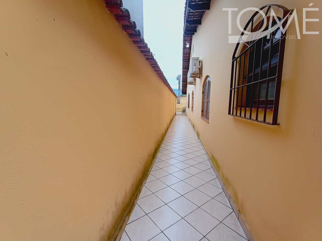 Casa em Bertioga, no bairro Vista Linda
