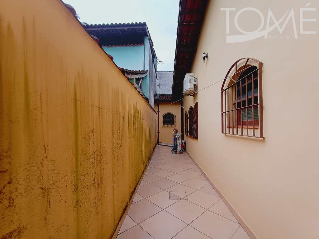 Casa em Bertioga, no bairro Vista Linda
