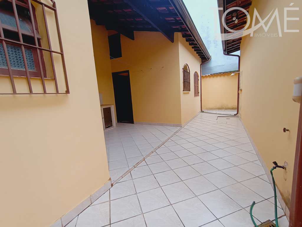 Casa em Bertioga, no bairro Vista Linda
