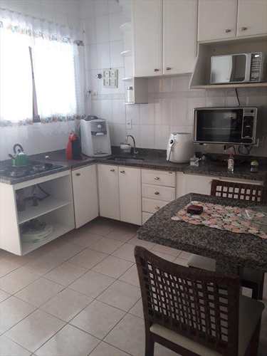 Apartamento, código 10878 em São Vicente, bairro Gonzaguinha