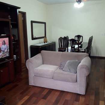Apartamento em São Vicente, bairro Centro