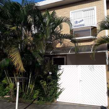 Casa em São Vicente, bairro Parque Bitaru