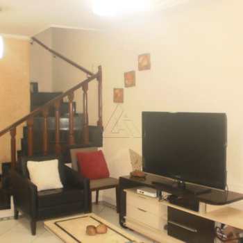 Casa em Taboão da Serra, bairro Parque Pinheiros