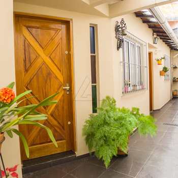Casa em São Paulo, bairro Jardim Alvorada (Zona Oeste)
