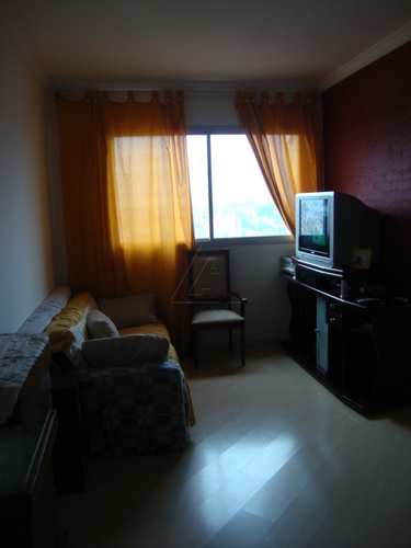 Apartamento, código 2446 em Taboão da Serra, bairro Chácara Agrindus