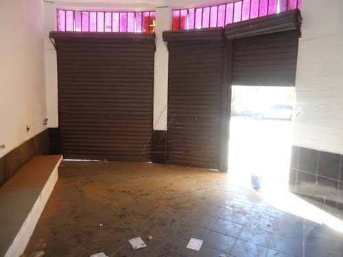Salão, código 2473 em Embu das Artes, bairro Esplanada