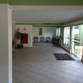 Apartamento em Taboão da Serra, bairro Vila Santa Luzia