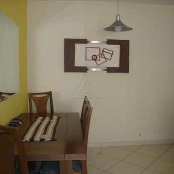 Apartamento em Taboão da Serra, bairro Chácara Agrindus
