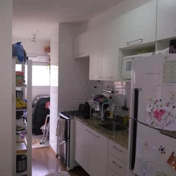 Apartamento em São Paulo, bairro Lar São Paulo