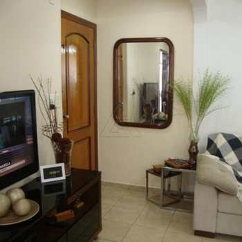 Apartamento em Taboão da Serra, bairro Chácara Agrindus