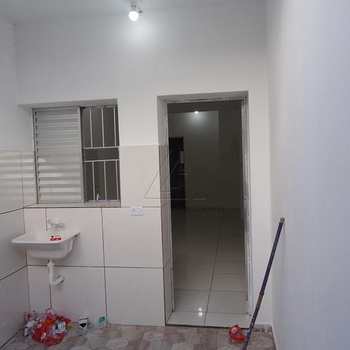 Kitnet em São Paulo, bairro Jardim Peri Peri