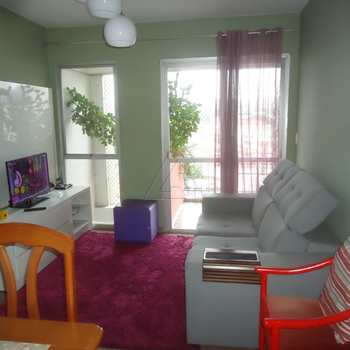 Apartamento em São Paulo, bairro Caxingui