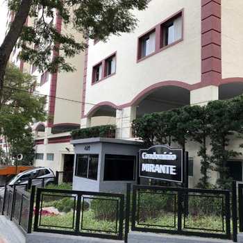 Apartamento em Taboão da Serra, bairro Chácara Agrindus