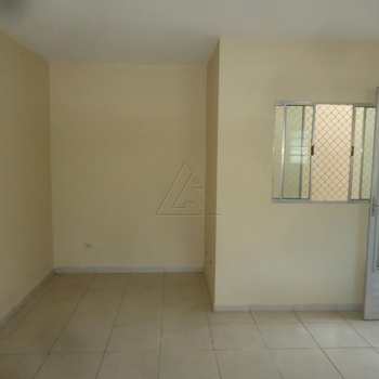 Apartamento em Itapecerica da Serra, bairro Jardim Nisalves