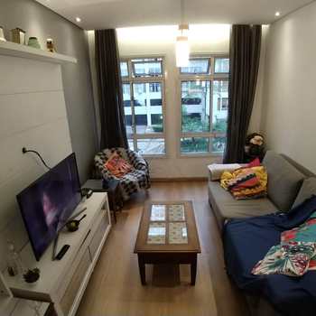 Apartamento em São Paulo, bairro Vila Progredior