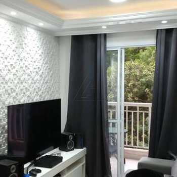 Apartamento em Taboão da Serra, bairro Jardim Wanda
