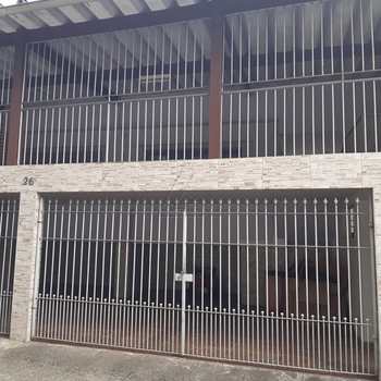 Casa Comercial em São Paulo, bairro Jardim Bom Refúgio