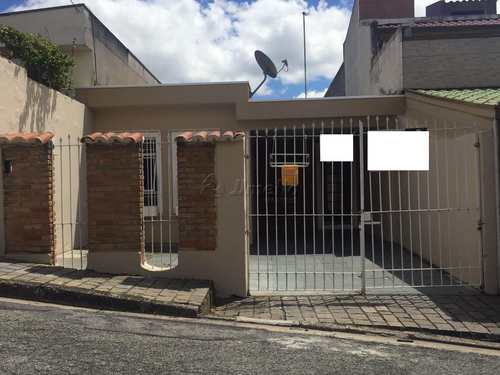 Casa, código 526 em Mogi das Cruzes, bairro Vila Oliveira