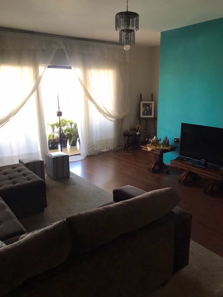 Sobrado em Mogi das Cruzes, no bairro Mogi Moderno