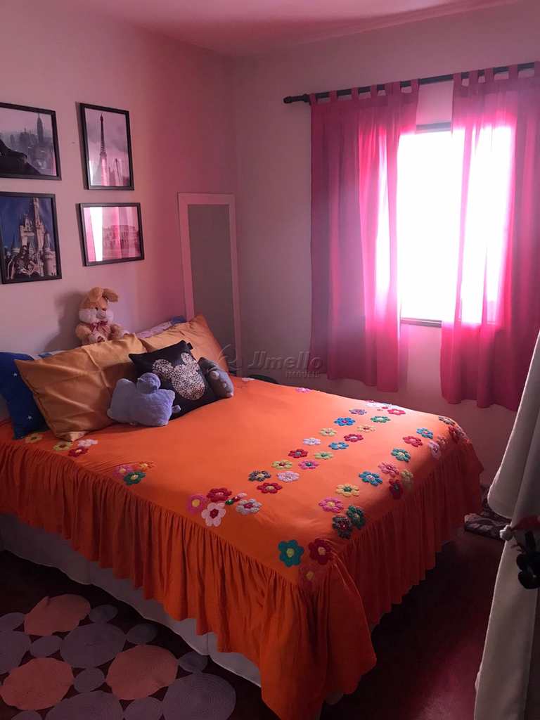 Sobrado em Mogi das Cruzes, no bairro Mogi Moderno