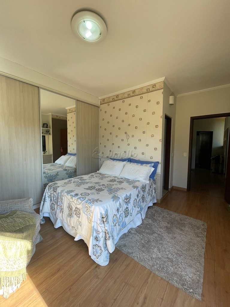 Sobrado em Mogi das Cruzes, no bairro Parque Santana