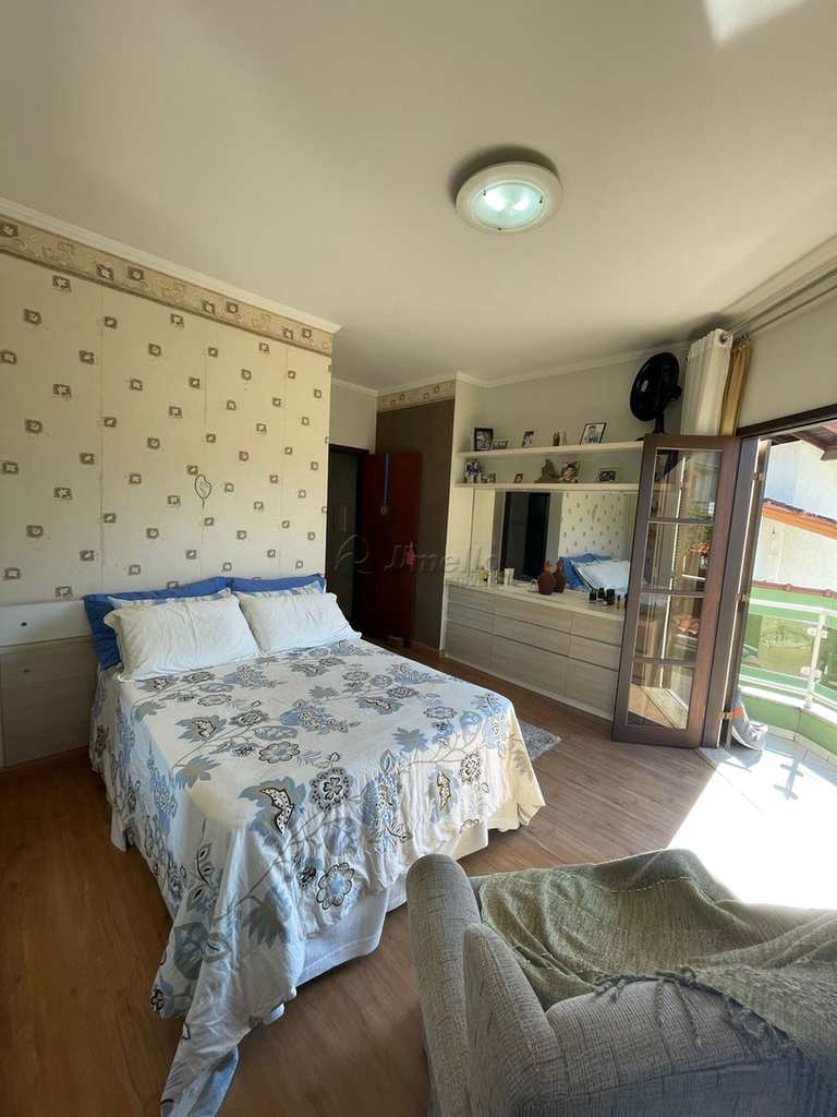 Sobrado em Mogi das Cruzes, no bairro Parque Santana