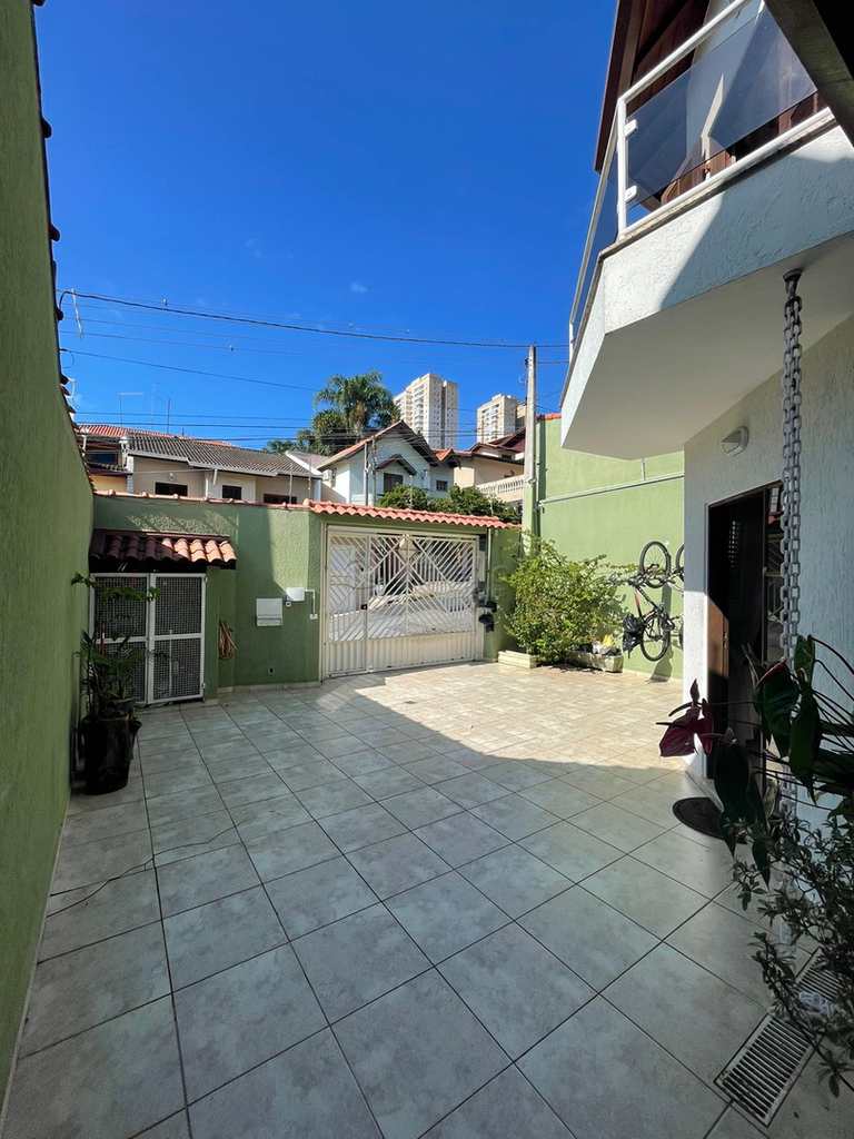 Sobrado em Mogi das Cruzes, no bairro Parque Santana