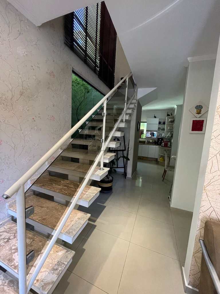 Sobrado em Mogi das Cruzes, no bairro Parque Santana