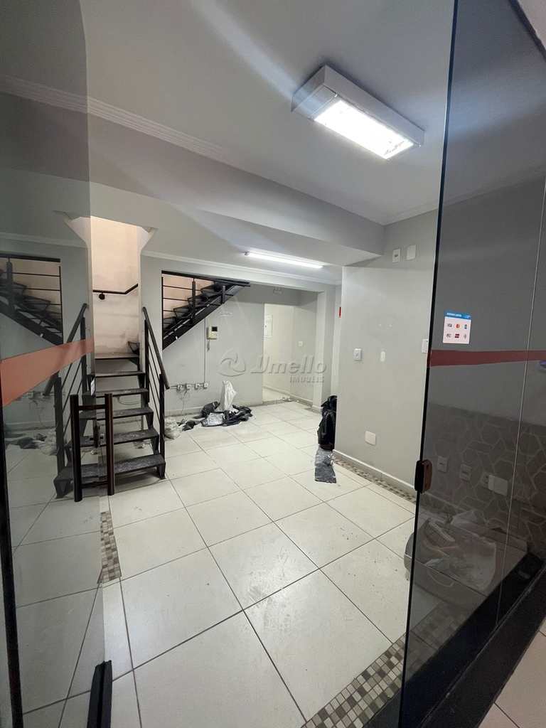 Prédio Comercial em Mogi das Cruzes, no bairro Centro