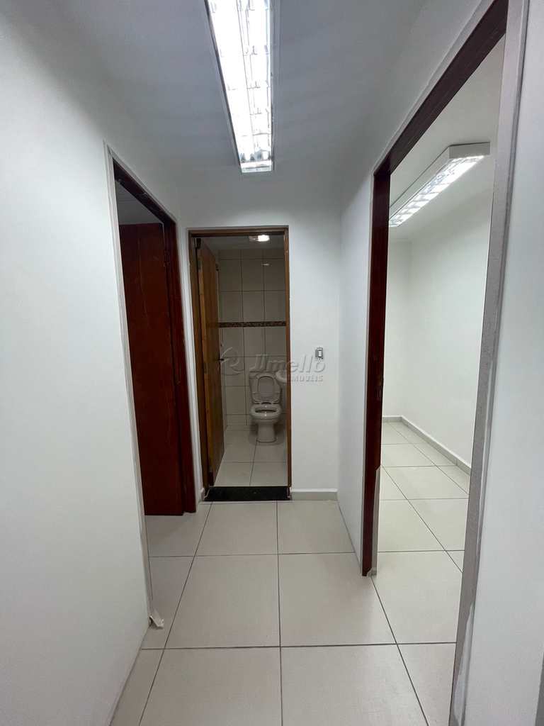 Prédio Comercial em Mogi das Cruzes, no bairro Centro