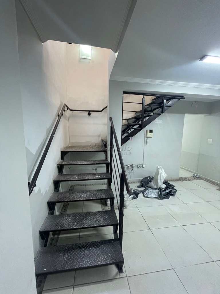 Prédio Comercial em Mogi das Cruzes, no bairro Centro